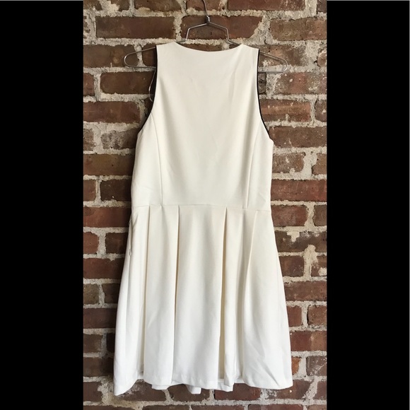 Zara front Zipper flare Dress - Picture 2 of 2
